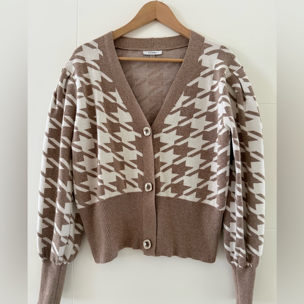 Sioni Houndstooth Rayon Blend Cardigan, size large.